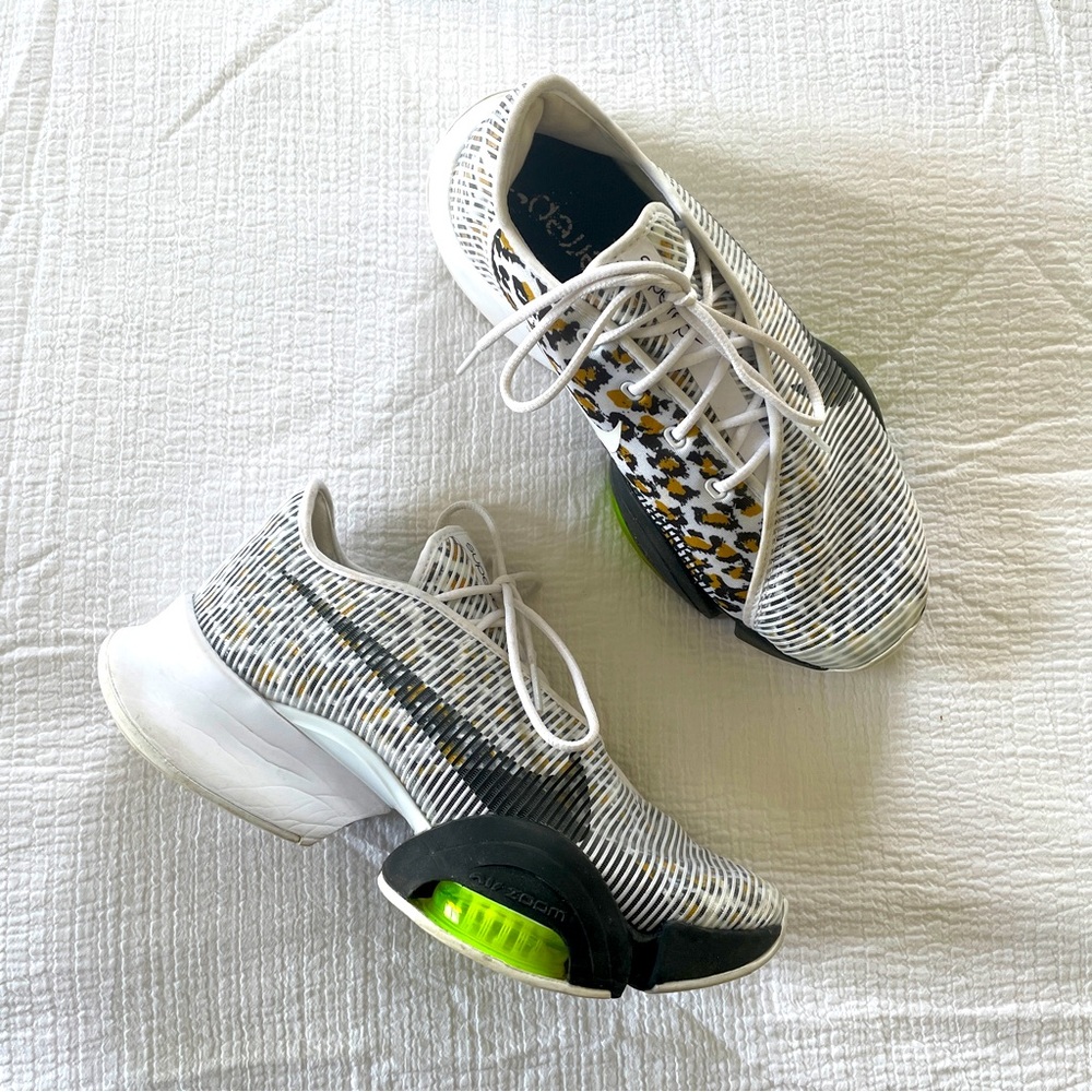 Nike air zoom superrep 2 white/black volt chutney size 8